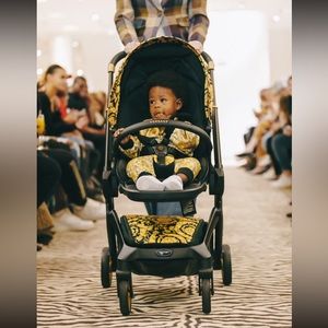 Poshers Tina & Victor